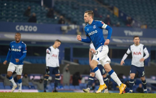 一则激动人 一则激动人